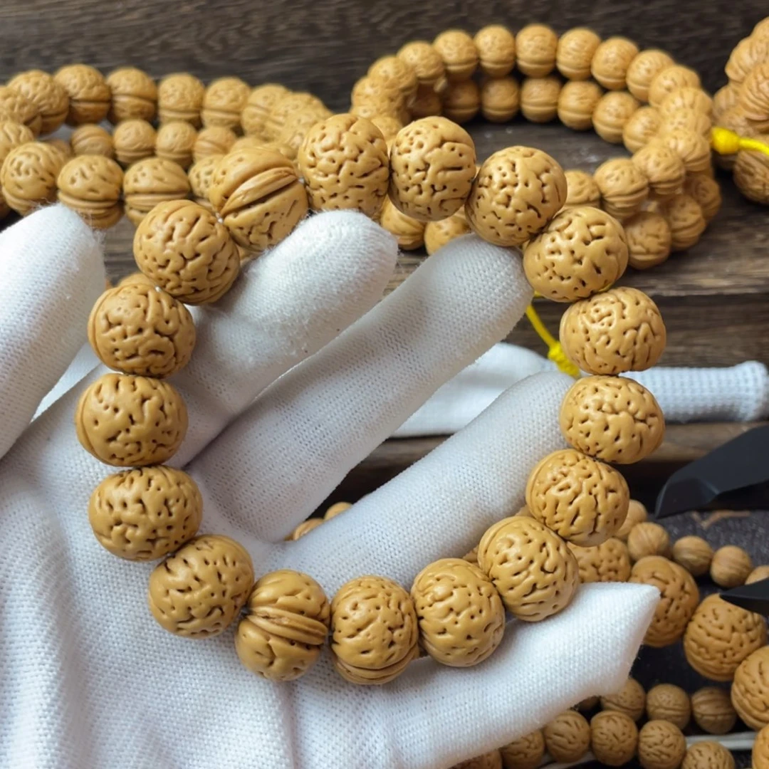 吊坠桃核阿*.野生肌肉