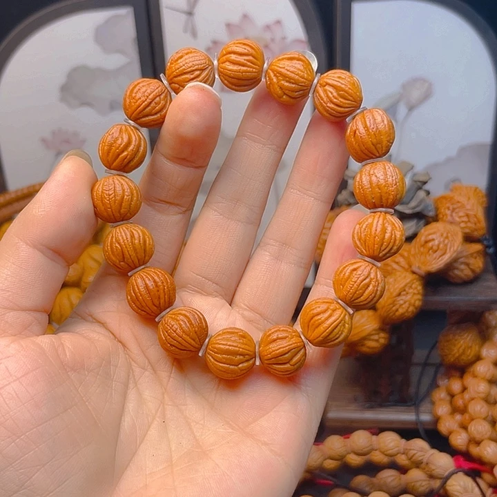 菩提籽类龙纹桃核手串