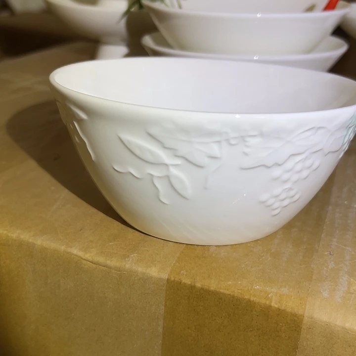 琪***国营尾货骨瓷葡萄碗一个口径15