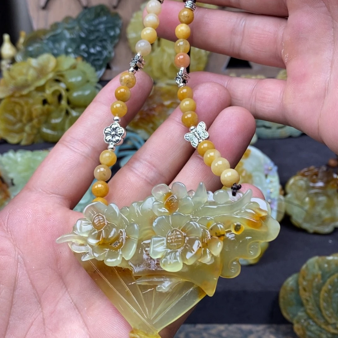 蛇纹石玉未镶嵌吊坠(赠链)