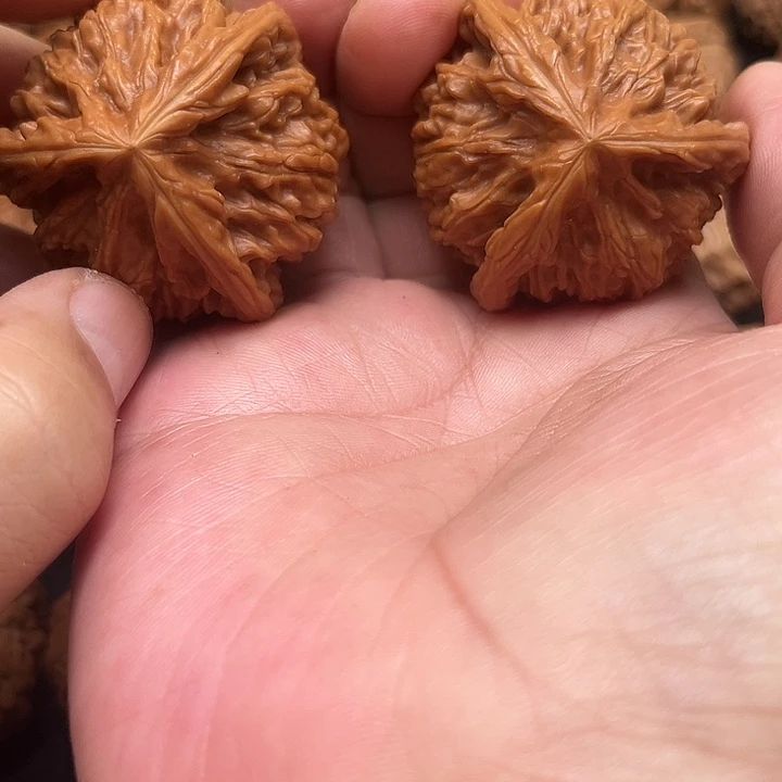 文玩核桃吊坠你们都在
