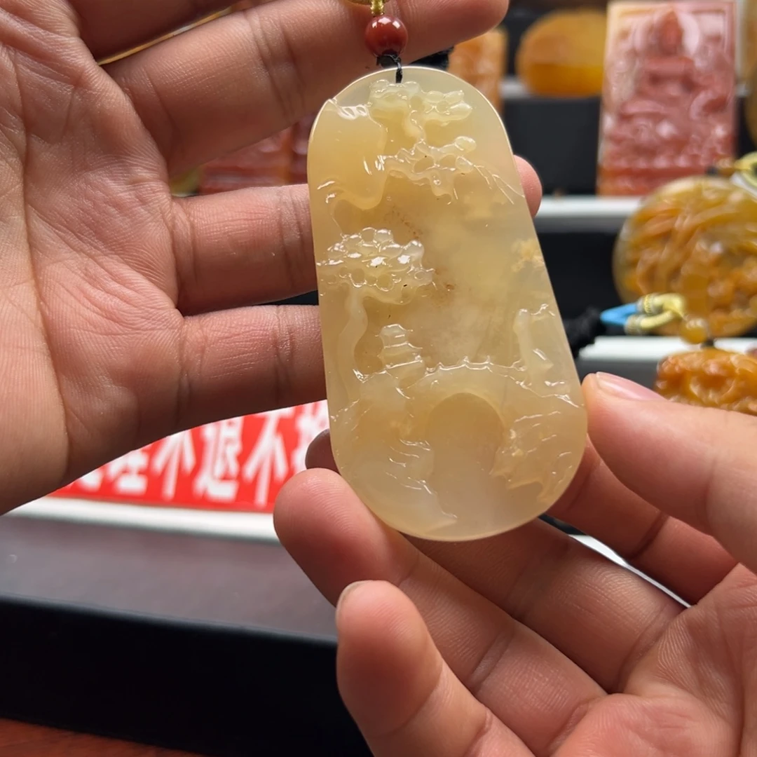 石英质玉（黄龙玉）未镶嵌黄龙玉