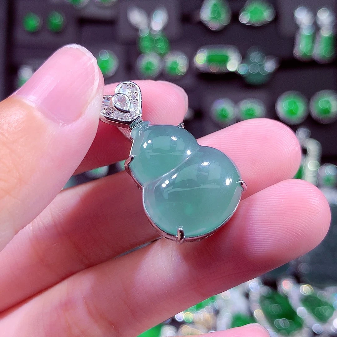 翡翠未镶嵌颈饰天然