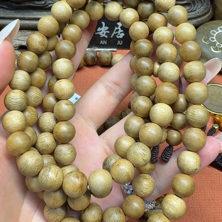 大叶紫檀（黑酸枝木类）