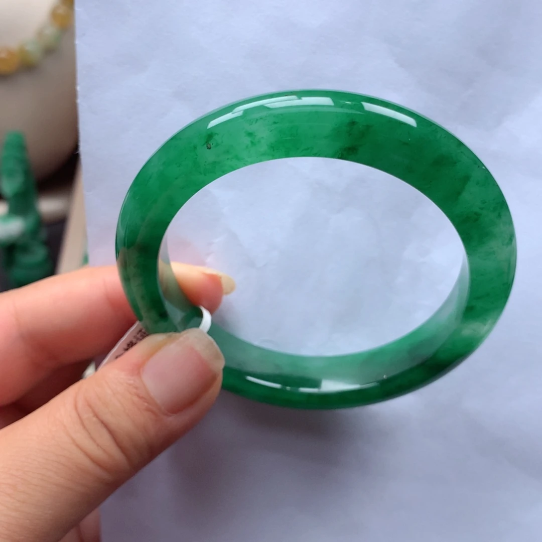 石英质玉未镶嵌手镯