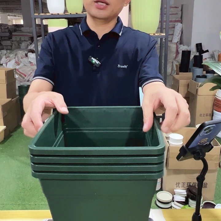 方形250口23高26军绿带托4只