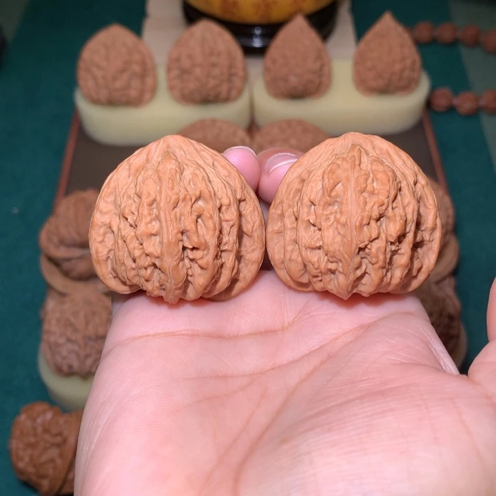 核桃文玩核桃把件密纹