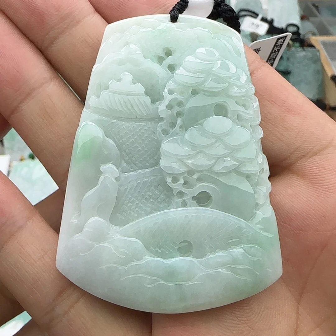 翡翠未镶嵌颈饰翡翠