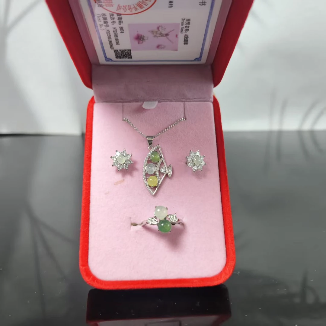 Z翡翠三件套0665