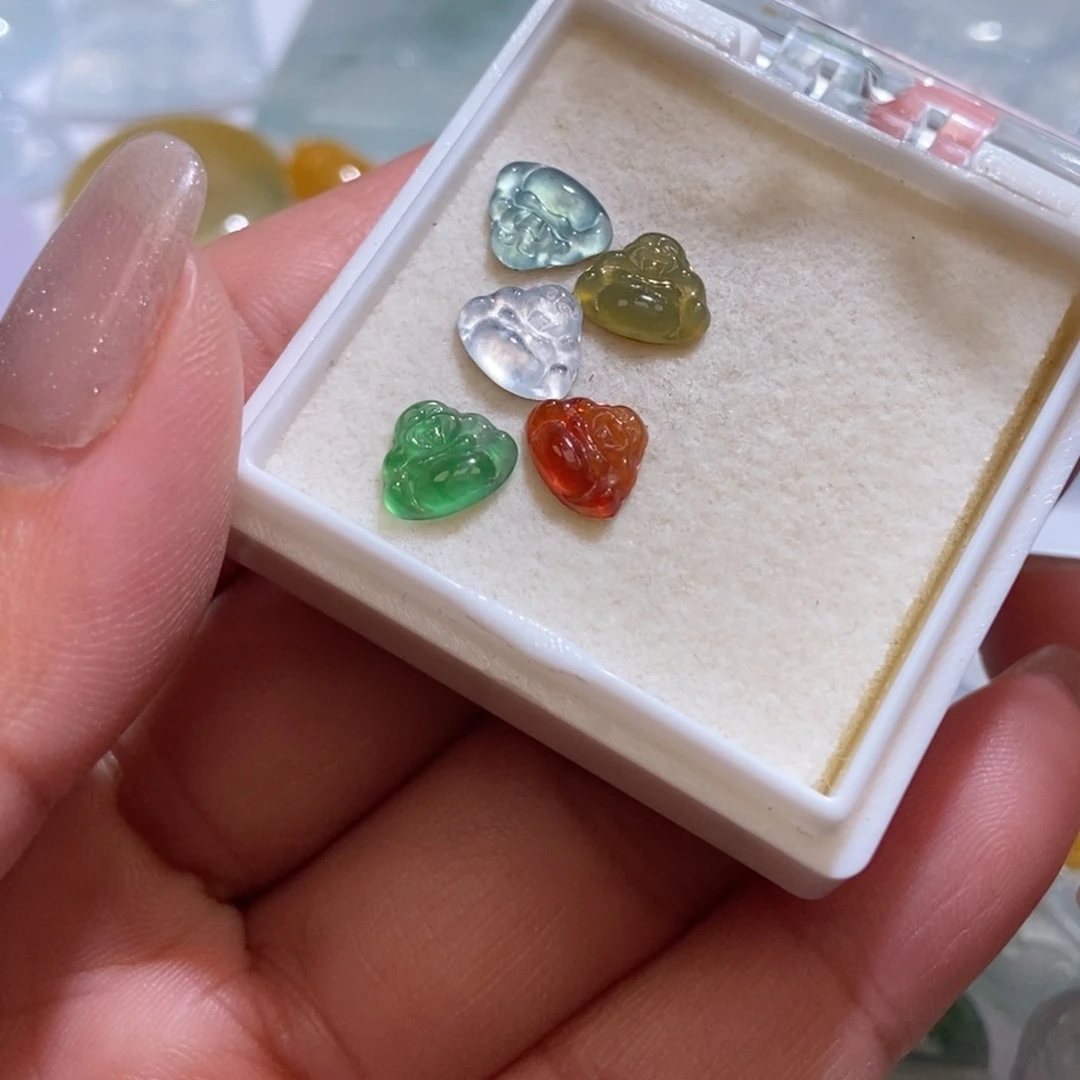 未镶嵌定制翡翠翡翠