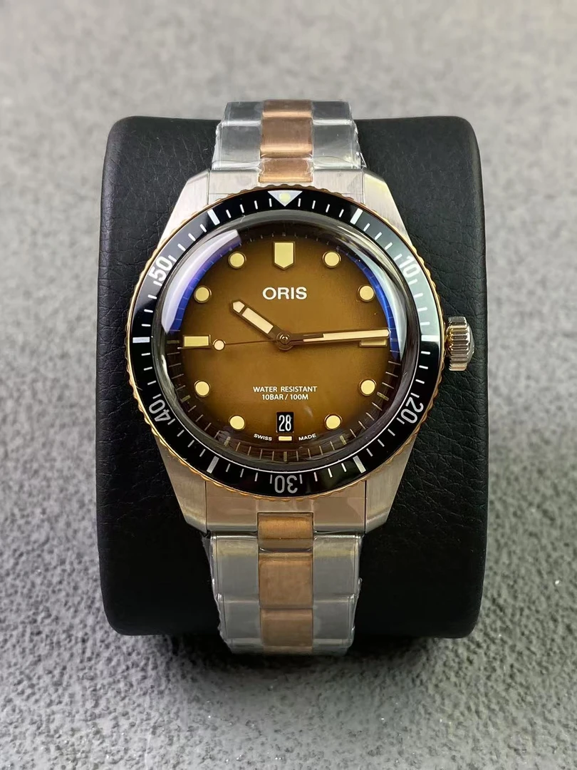 全新未使用 Oris/豪利时 潜水系列/机械男表/公价19200/表径40mm
