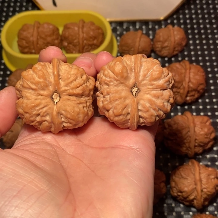 *****把件文玩核桃大八腿肌肉蛙