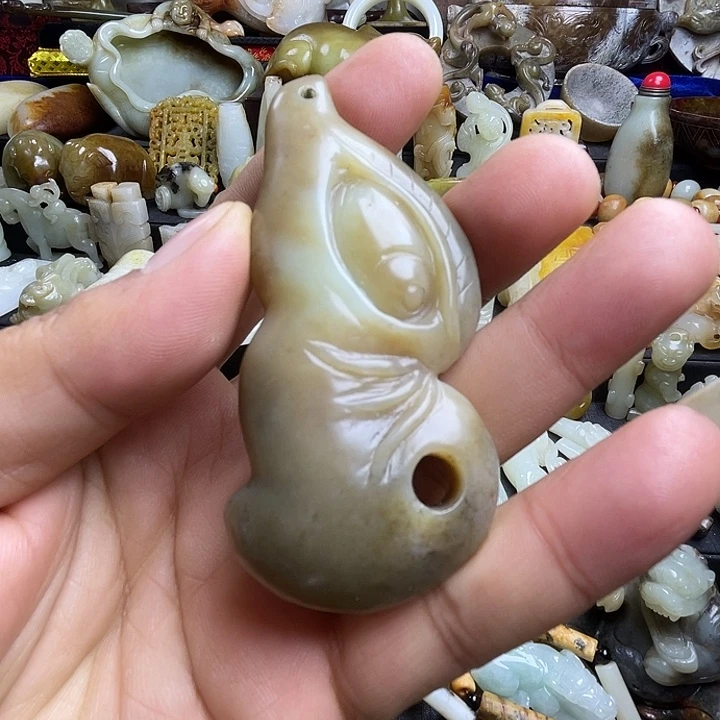 颈饰未镶嵌和田玉