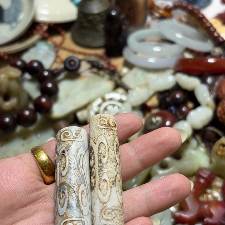 无***畏玛瑙/玉髓合金颈饰