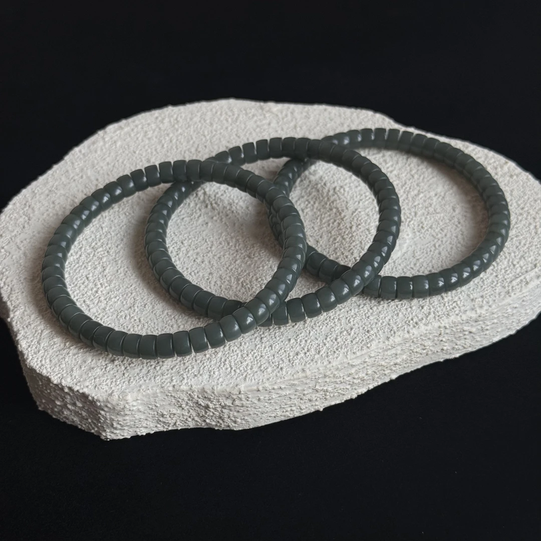 天然新疆和田玉沙枣青手串 直切药片6mm 适手围15-18cm多样性发一