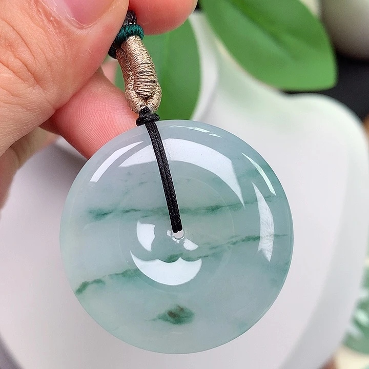 翡翠未镶嵌颈饰平安扣 35.8x6.1mm