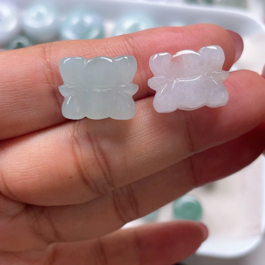 翡翠未镶嵌颈饰5678578“