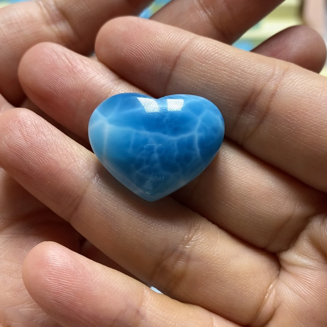 未镶嵌针钠钙石（海纹石）颈饰十*十