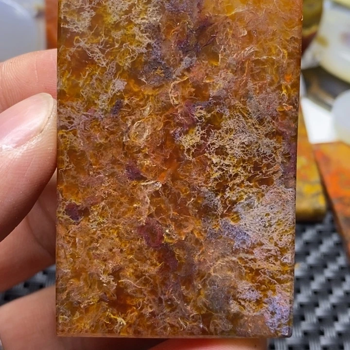 玛瑙/玉髓颈饰未镶嵌人**火