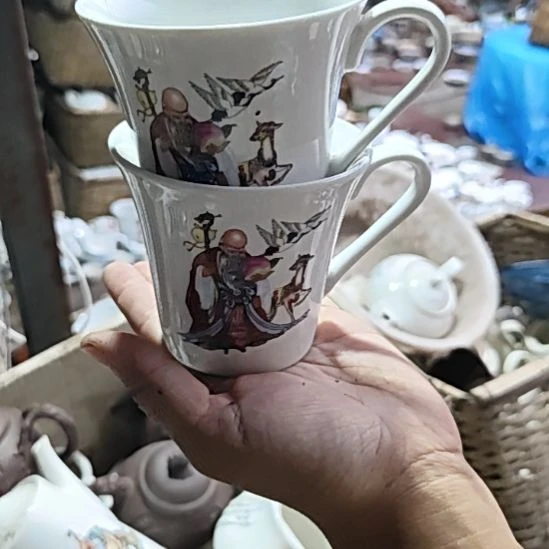 库存微瑕老寿星杯子两个