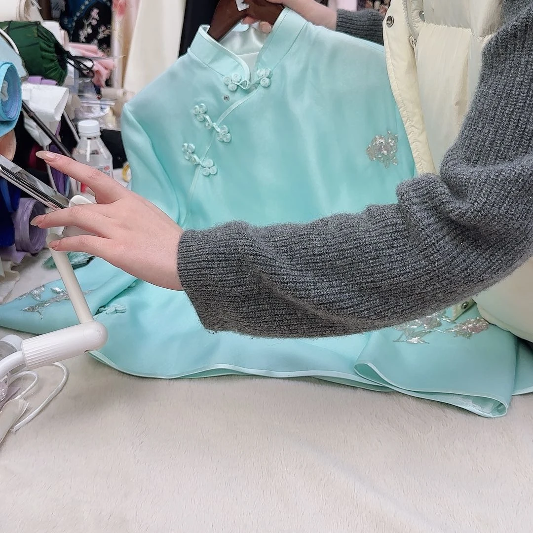 刺绣s****y真丝真丝真丝
