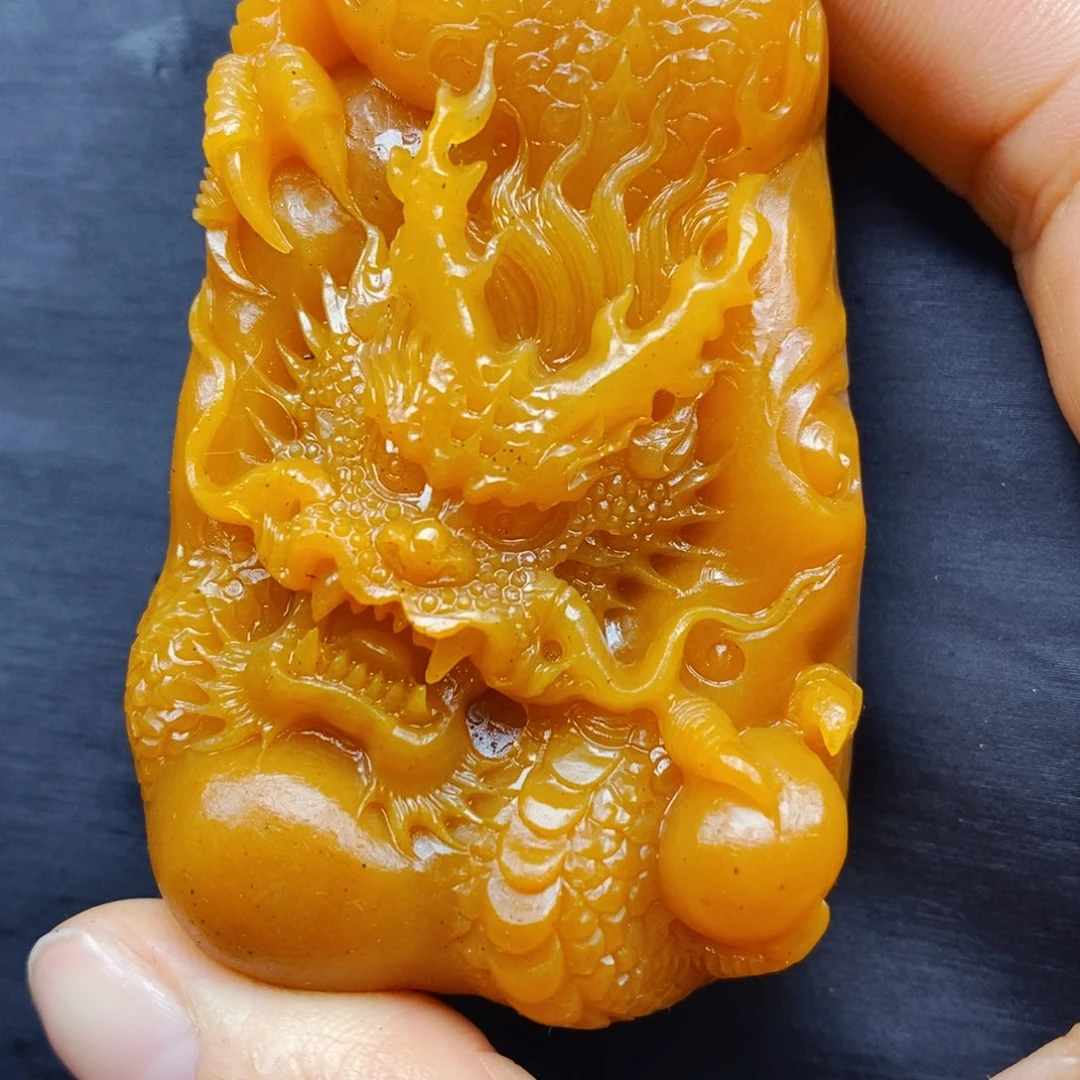 石英质玉（黄龙玉）颈饰未镶嵌