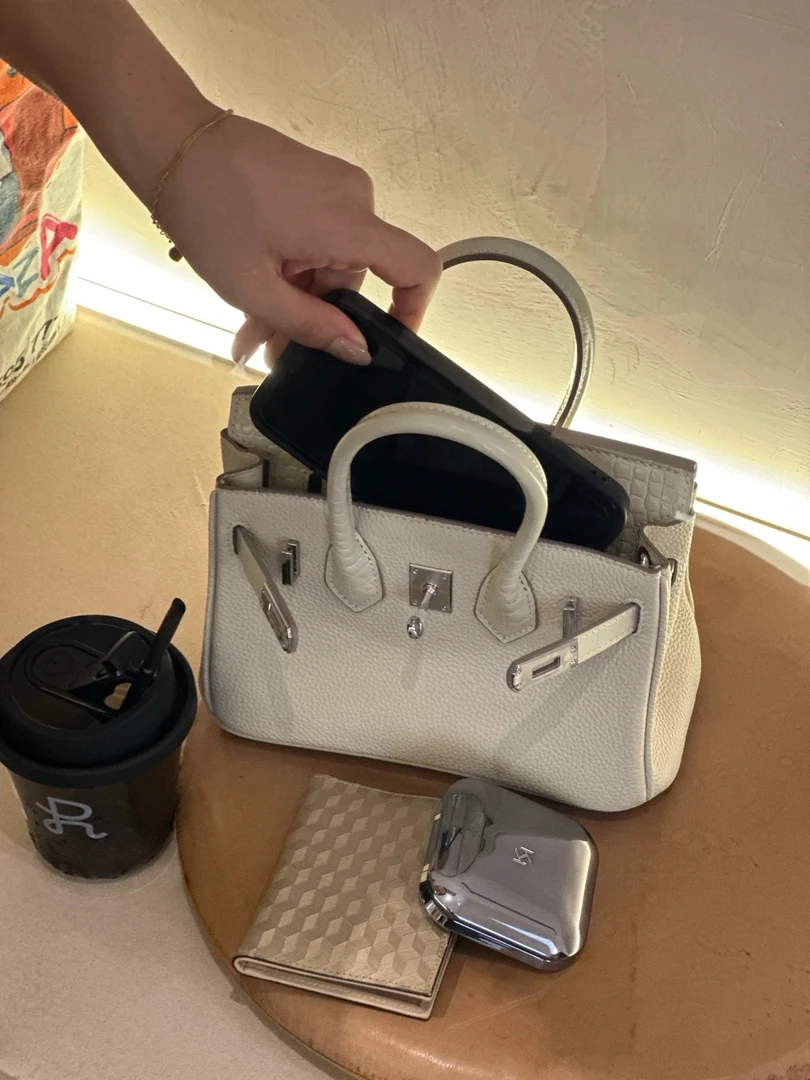 福秒 萱萱自留的！真皮包包（BBK-NF22#）爱唯依