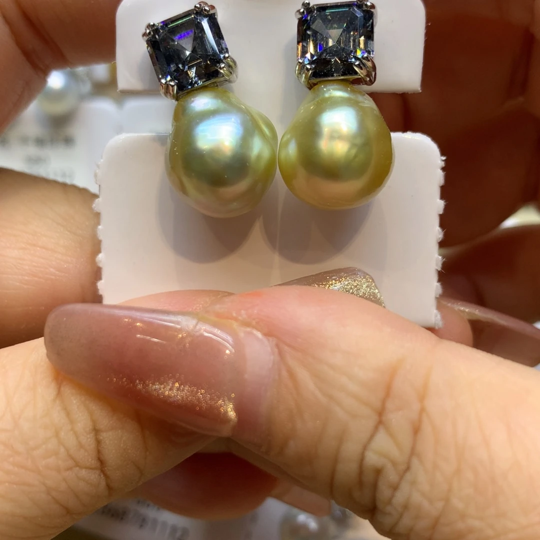 银S925镶嵌耳饰海水珍珠