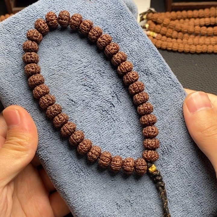 还***拳金刚菩提吊坠老树王