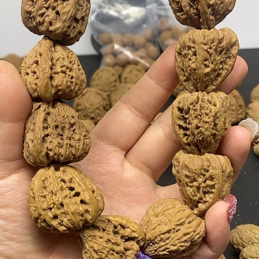 【闪购商品】文玩核桃吊坠w**t南疆的三角