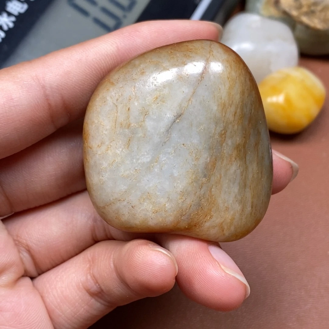 和田玉（糖玉）未镶嵌挂件