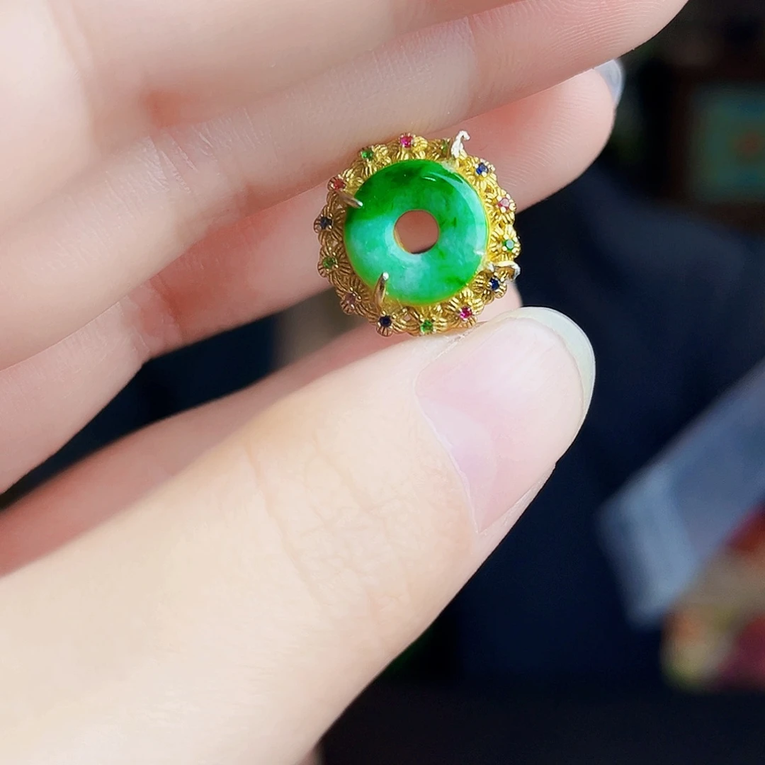 颈饰银S925镶嵌翡翠多样性