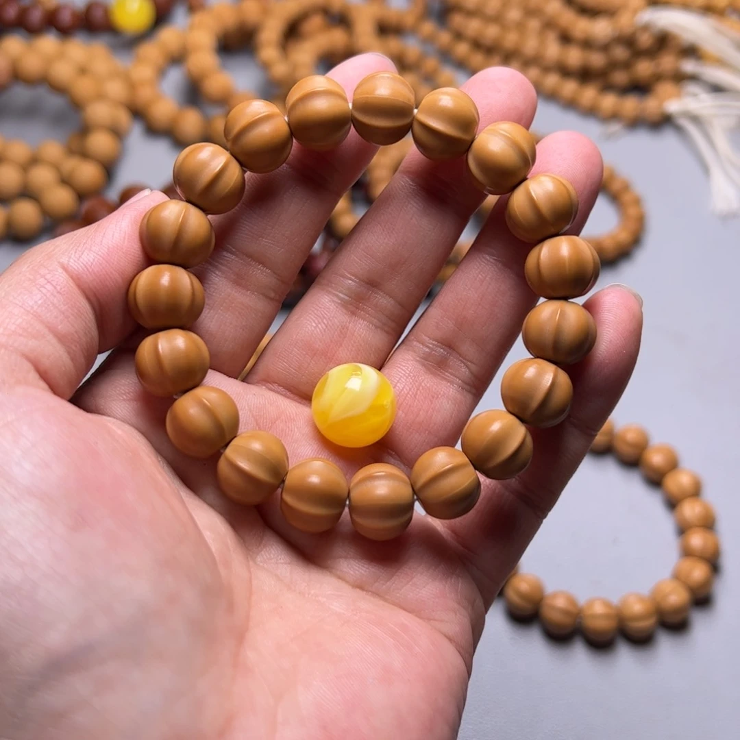 猴头核桃手串猴头鲨鱼背