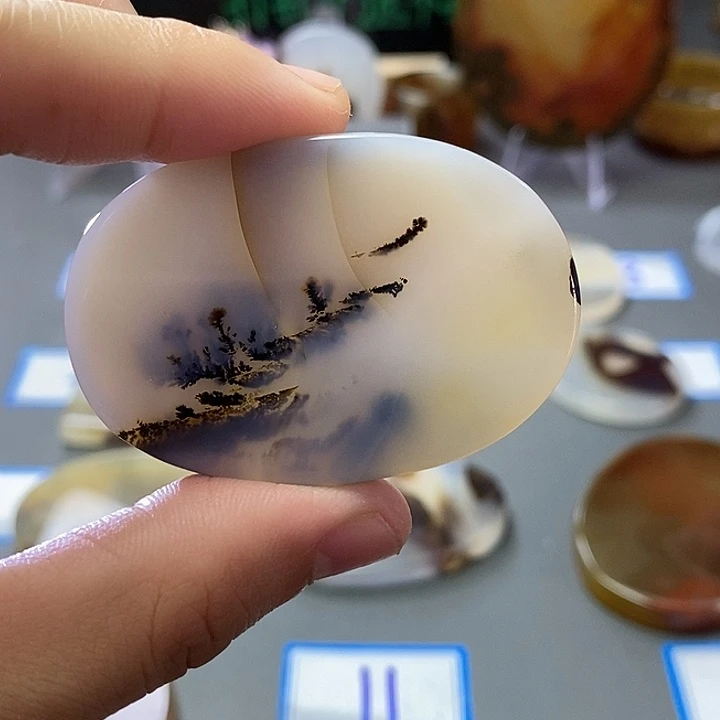 玛瑙/玉髓未镶嵌珠宝半成品