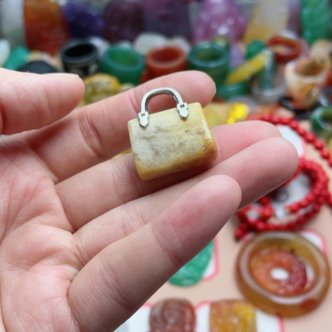 玛瑙/玉髓颈饰合金韦****0