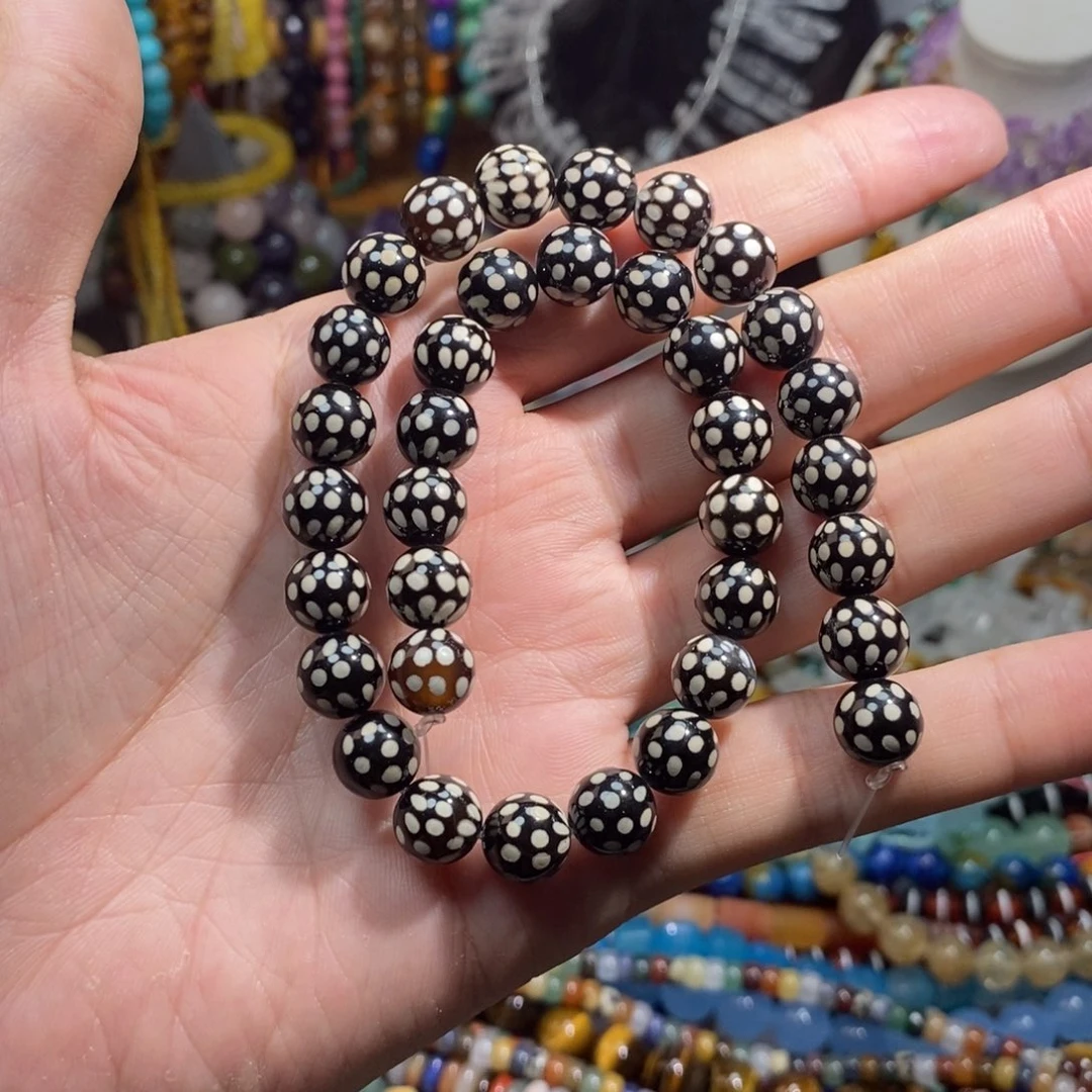 未镶嵌，玛瑙满天星10mm，石英质玉