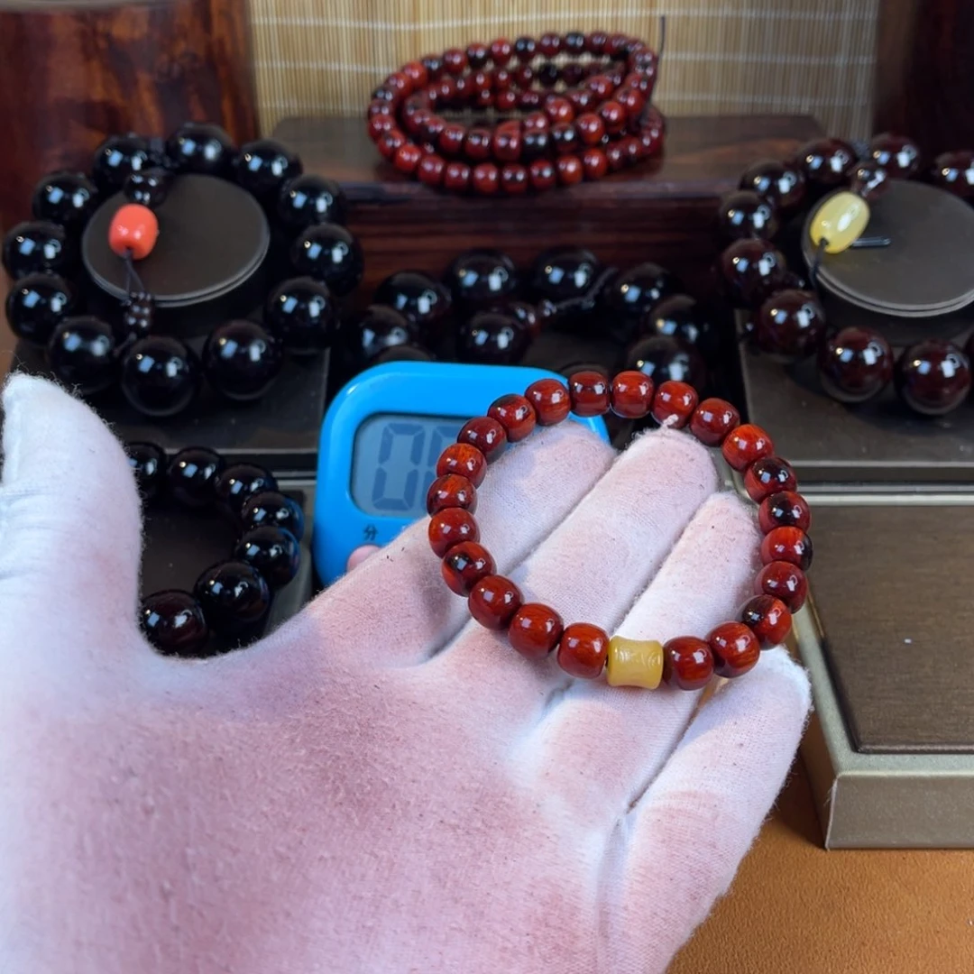 檀香紫檀（小叶紫檀）爱**已