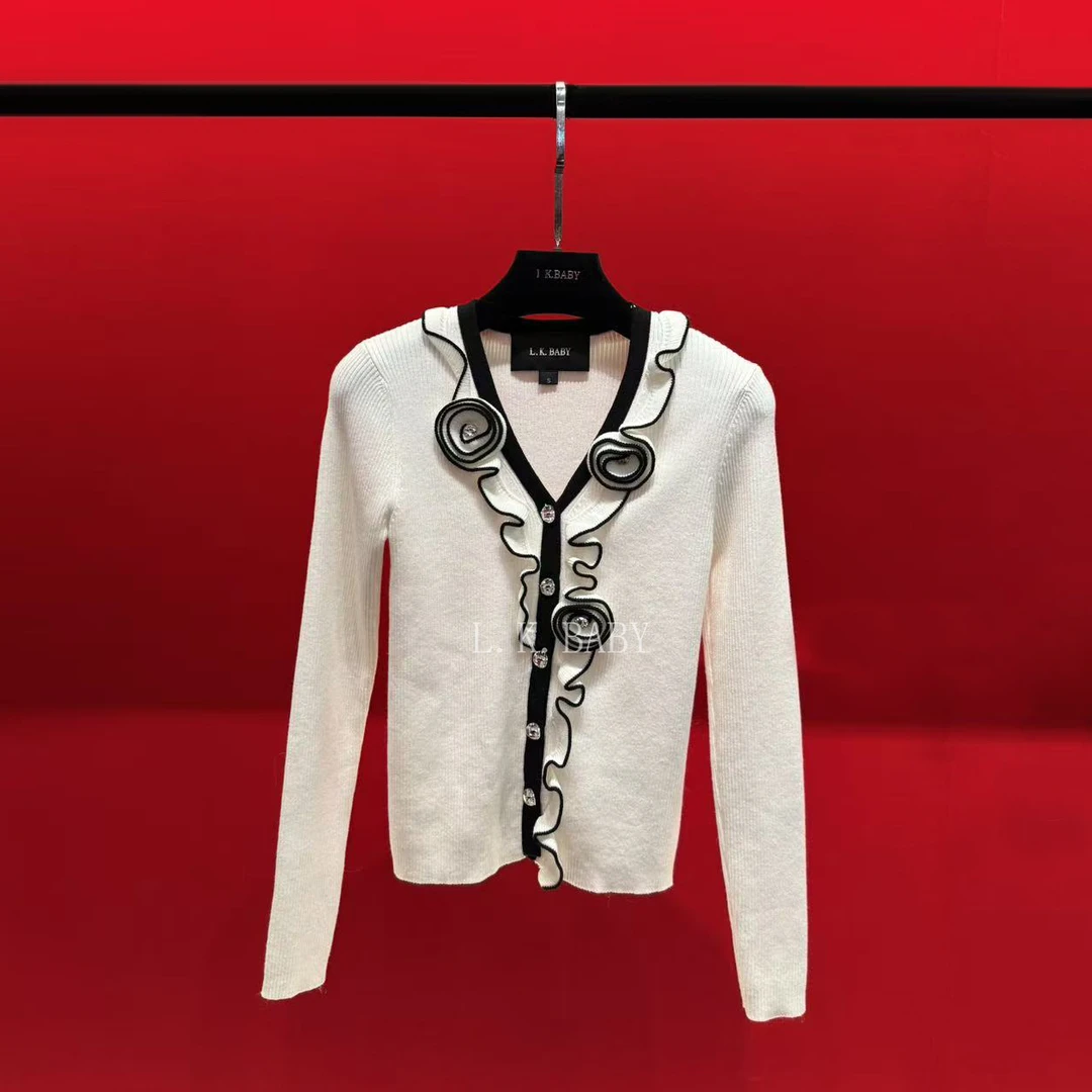 【L.K.BABY】浮云织梦法式时尚清冷黑白「立体气质花边」百搭针织开衫