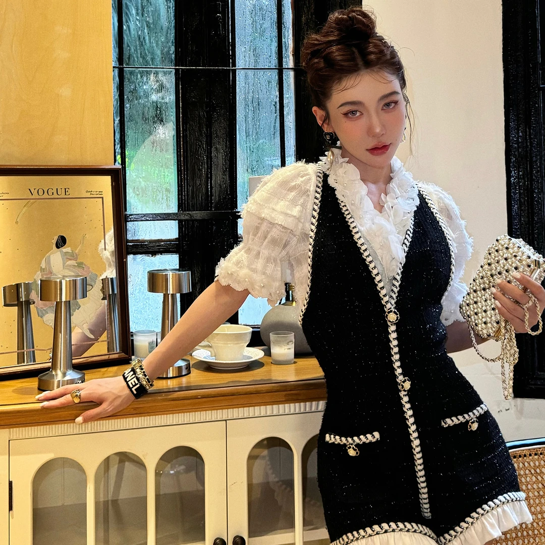 孙瑜儿【赫本女孩】 显高名媛千金小香风编织挂脖荷叶边连体裤女