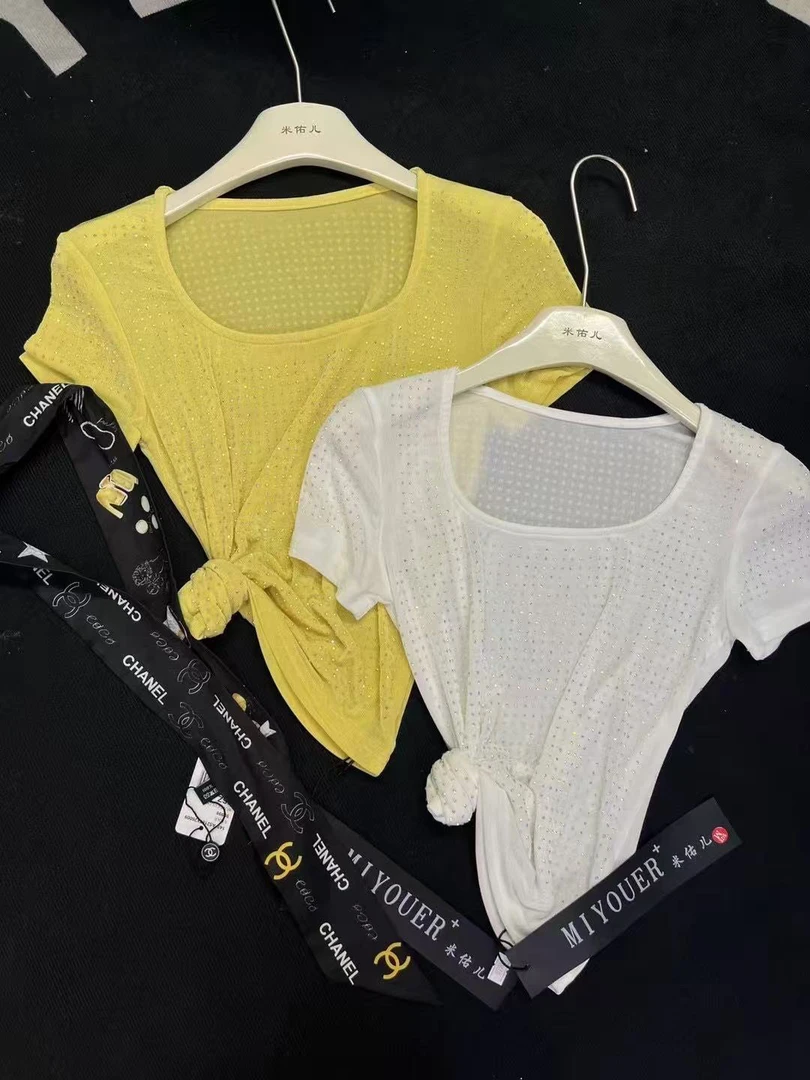 米佑很重工的彩钻黄色白色T