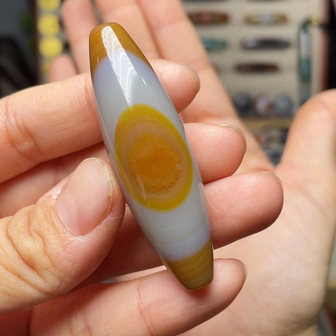 玛瑙/玉髓未镶嵌珠宝奇石