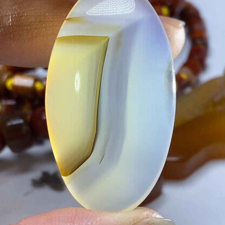 玛瑙/玉髓颈饰未镶嵌