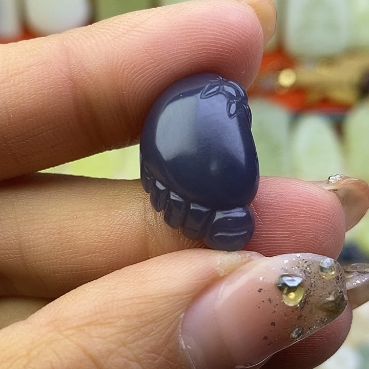 和田玉未镶嵌颈饰福利烟紫脚丫