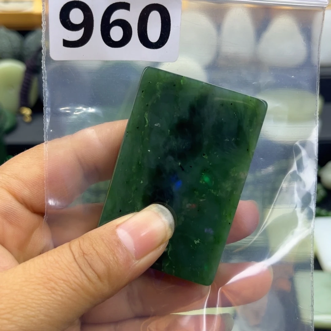 和田玉未镶嵌珠宝半成品