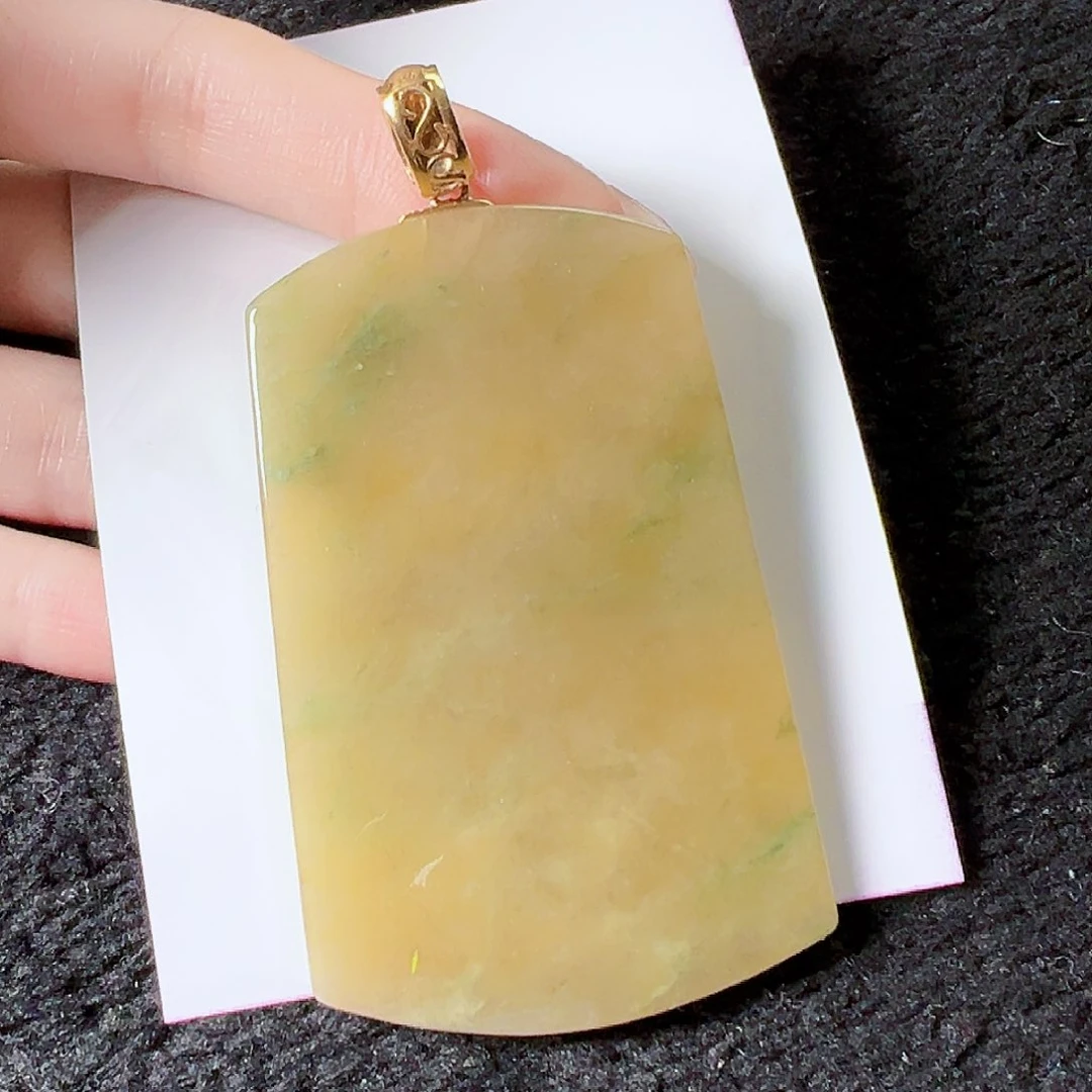 翡翠颈饰18K金镶嵌签收后24小时鉴赏期，过时不退