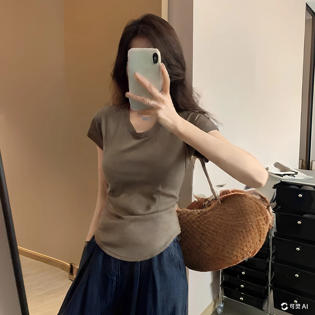 甜美V领不规则褶皱T恤女2025夏季小众收腰显瘦纯欲风短袖正肩上衣