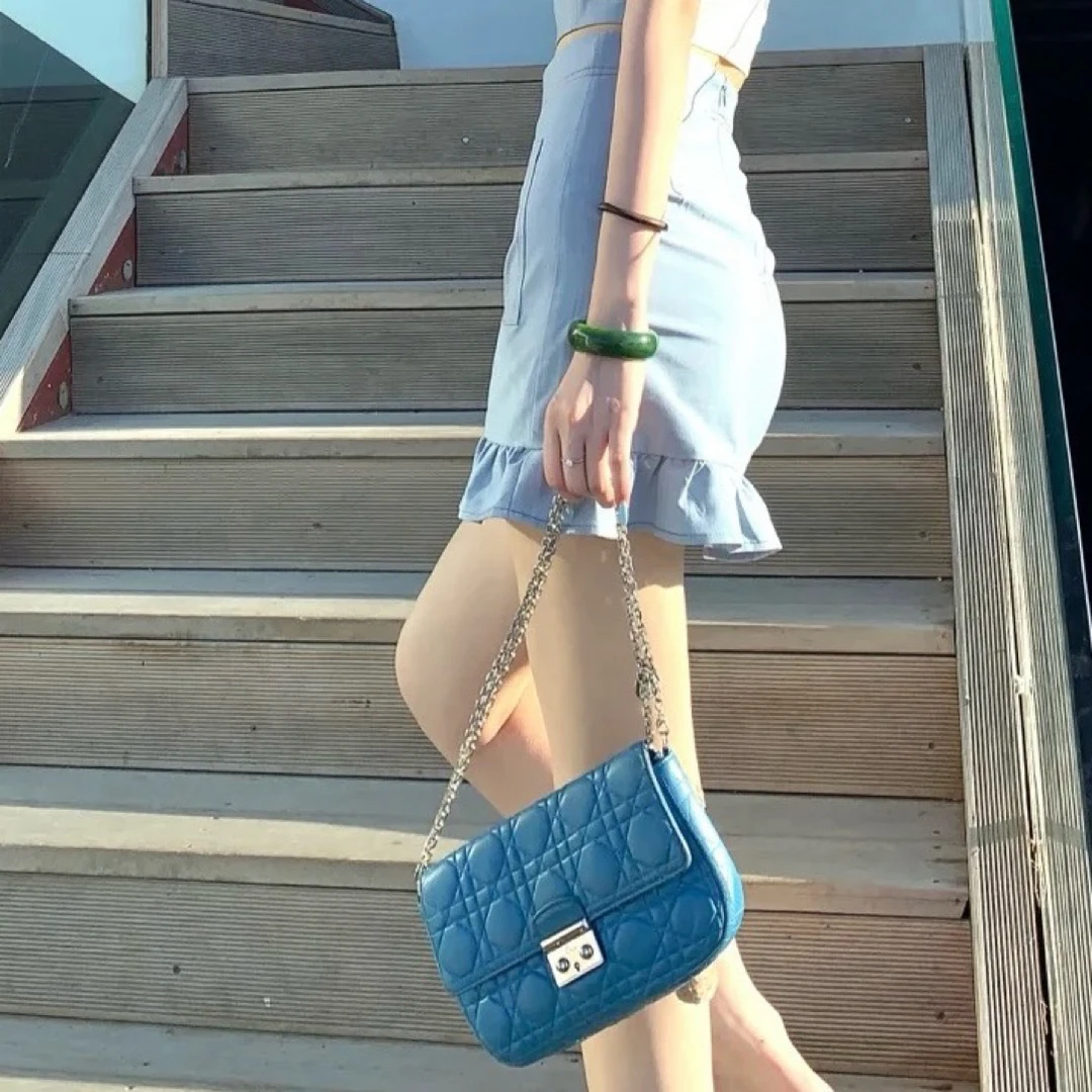 95新 DIOR/迪奥 dior蓝色泡芙单肩包