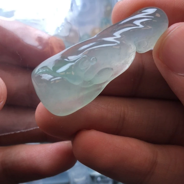 未镶嵌定制翡翠挂件