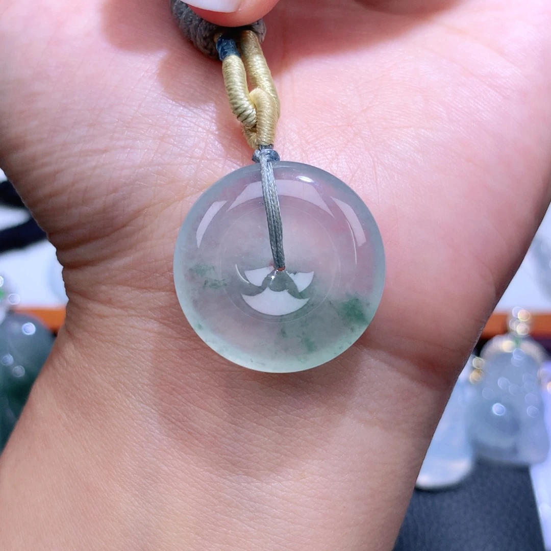 颈饰未镶嵌翡翠扣子