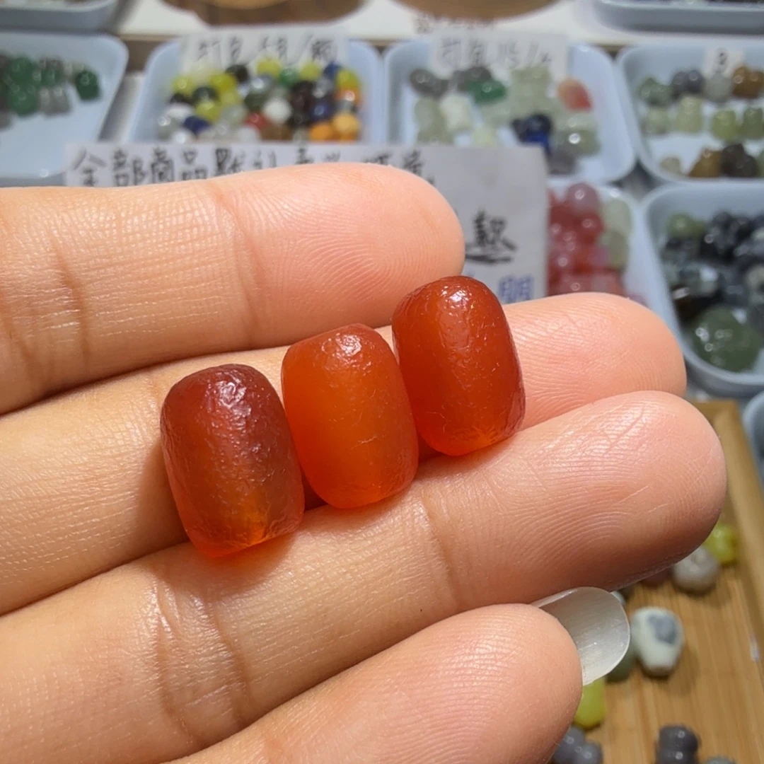 和田玉未镶嵌珠宝奇石